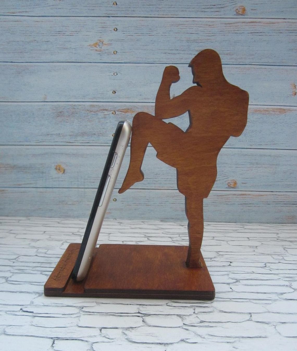 Boxer Mobile Phone Stand