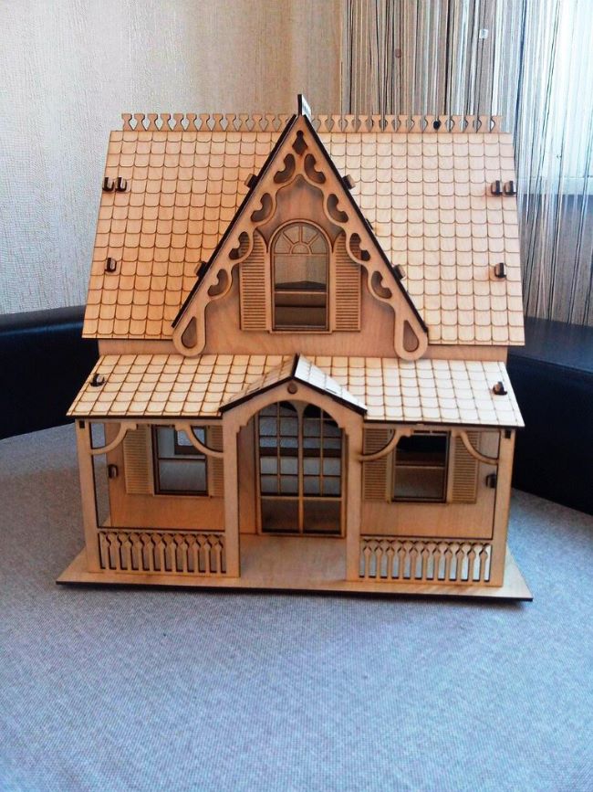 Plywood Model House