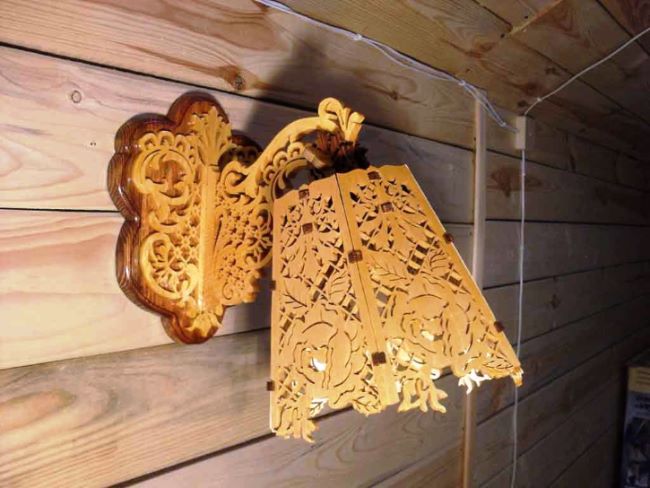 Wooden Decorative Lamp