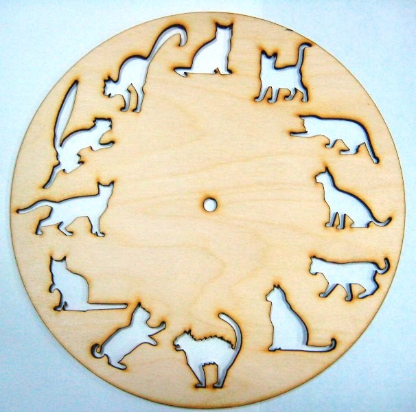 12 cat wall clock