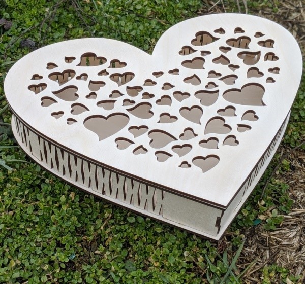 Cute heart box