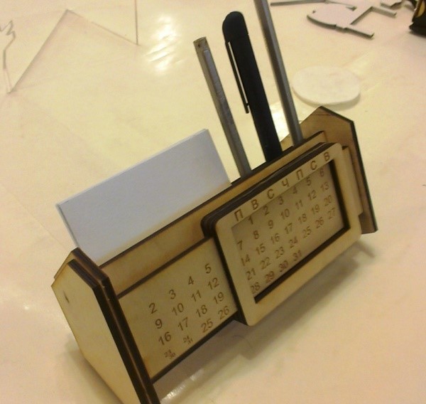 Desk calendar