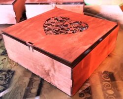 Heart engraving box