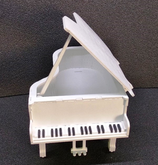 Piano casket