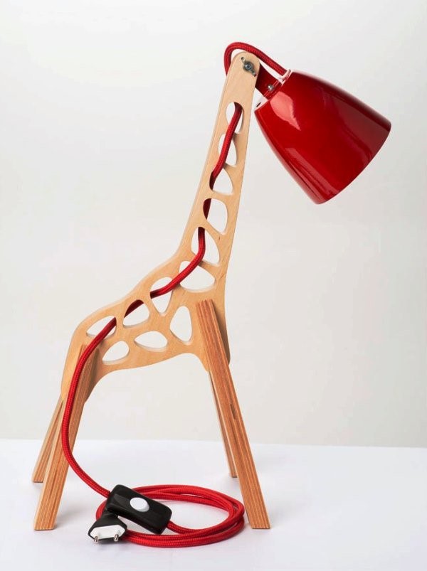 Giraffe lamp