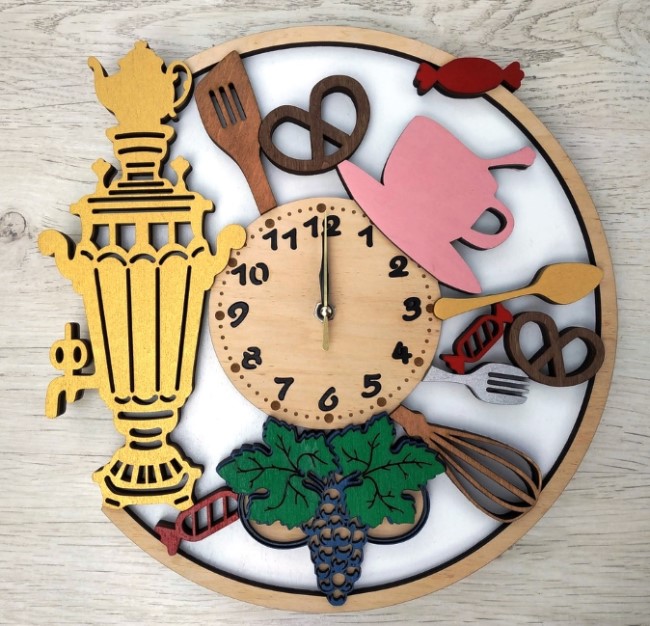 Kitchen clock