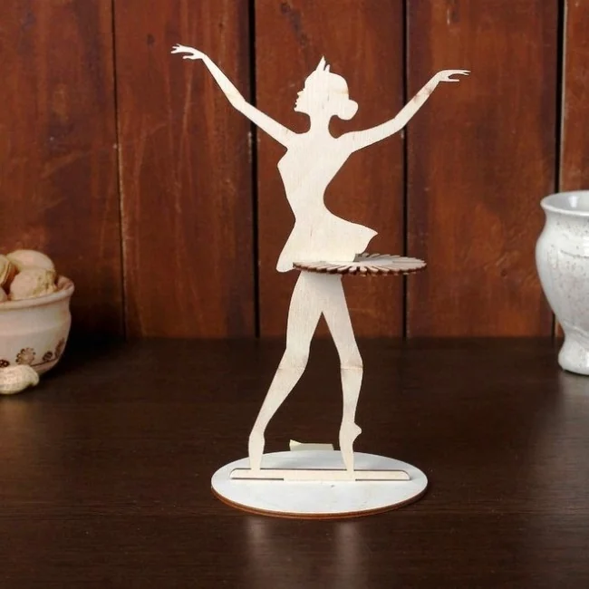 Balerina napkin holder