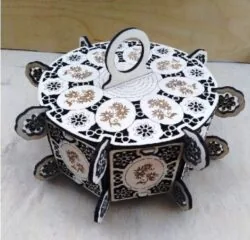 Small jewelry storage box