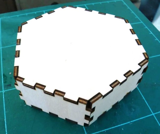 Hexagonal box