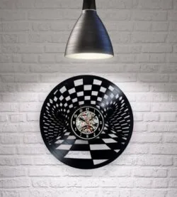 Illusion clock