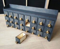 Twenty four compartments box