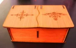 Jewelry box