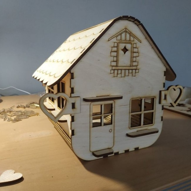 House Shaped Lamp