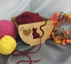 Wool roll holder