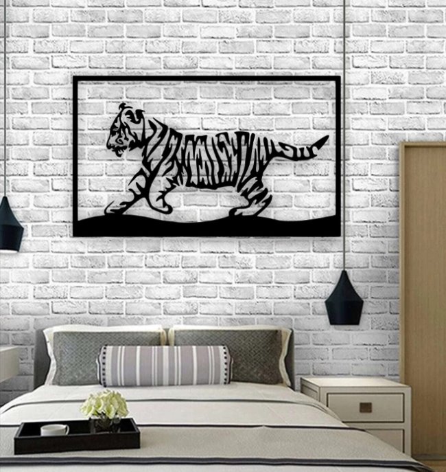 Tiger wall decor