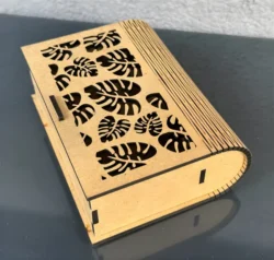 Jewelry box