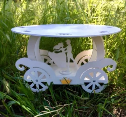 Carriage Cake Stand with Couple