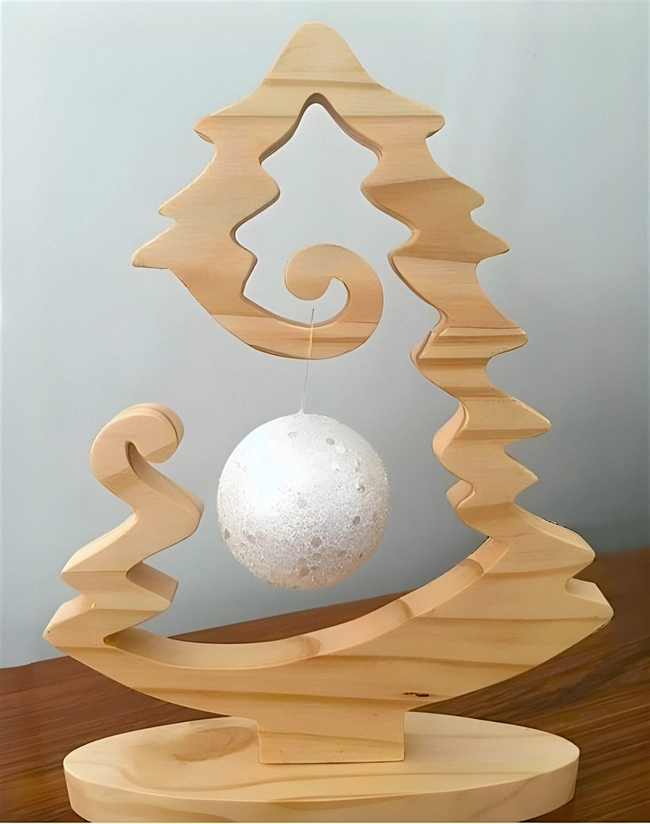 Christmas tree bauble holder