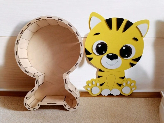 Cute little tiger cub festive box