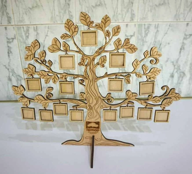 Family Tree Picture Frame Stand with Hanging Photos