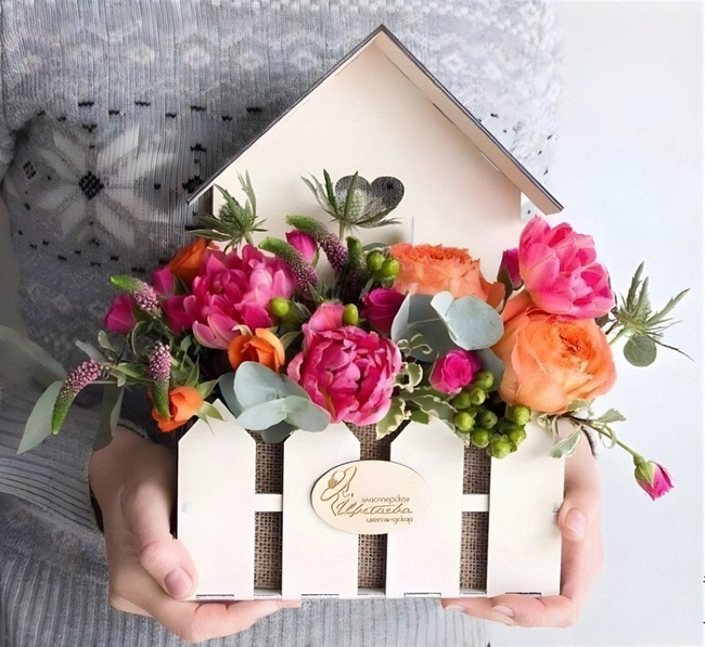 House Shaped Flower Pot Gift Basket