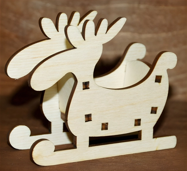 Moose sleigh christmas ornament