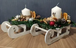 Sleigh candle holder