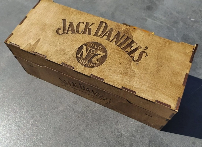 Beer bottle packaging box