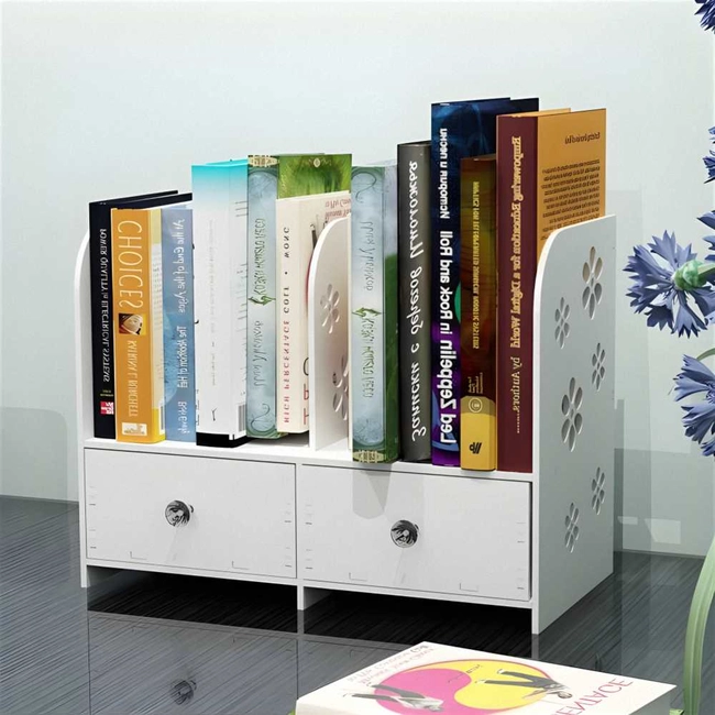 Desk organizer with bookshelf