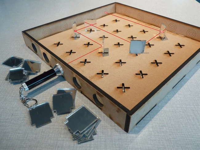 Light rays mirror board game